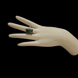 Green Stone Square Ring